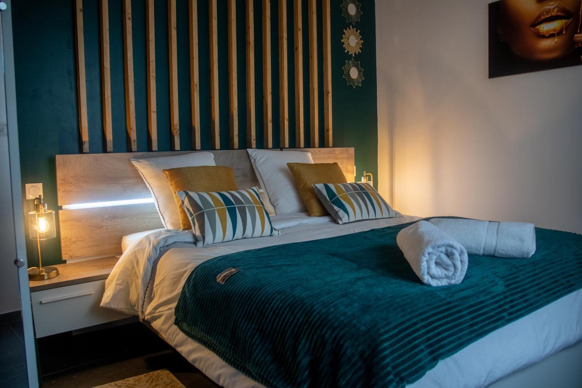Loft 150 M2 Jacuzzi, Sauna Et Massage Blagnac Buitenkant foto