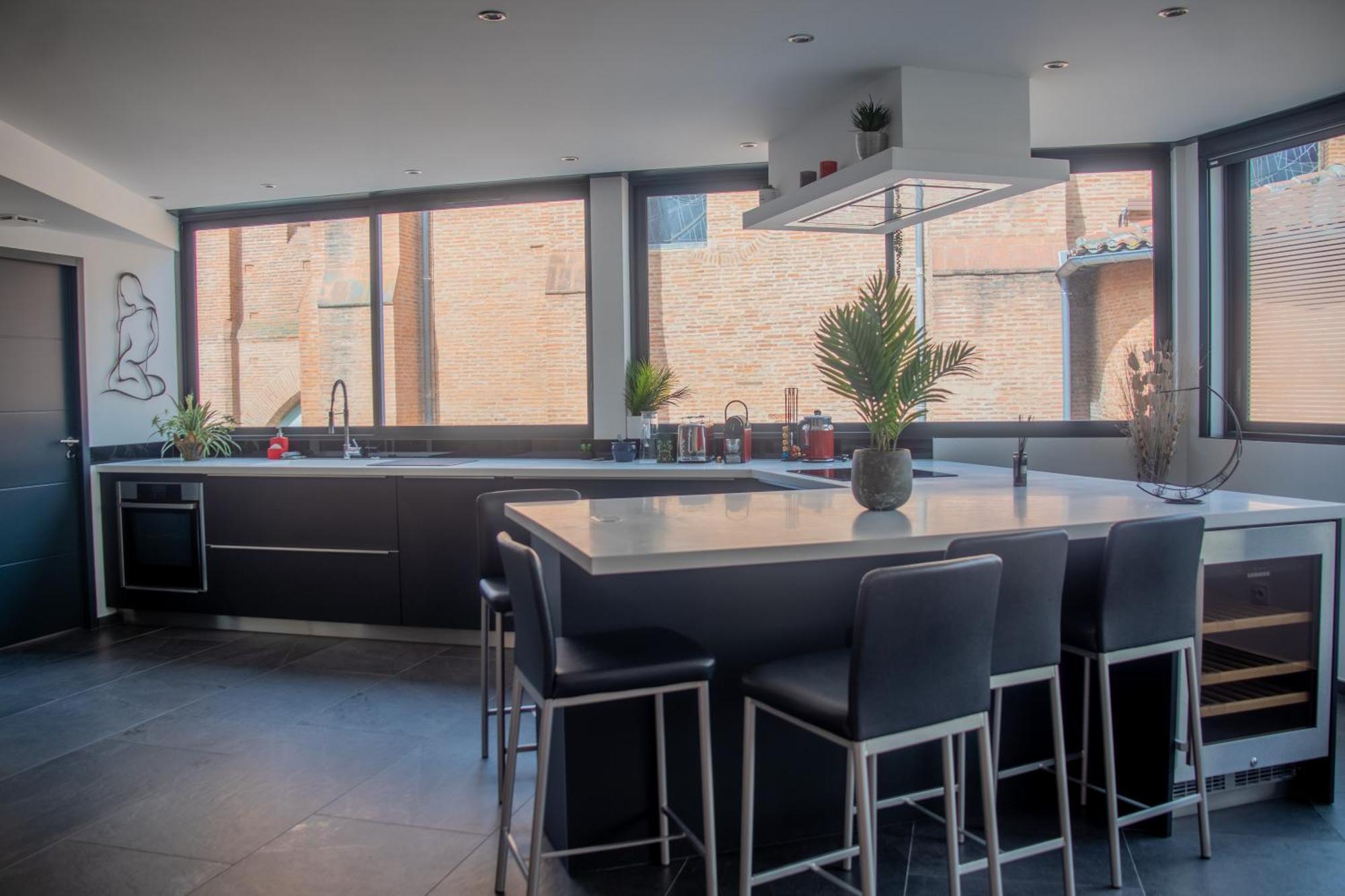 Loft 150 M2 Jacuzzi, Sauna Et Massage Blagnac Buitenkant foto