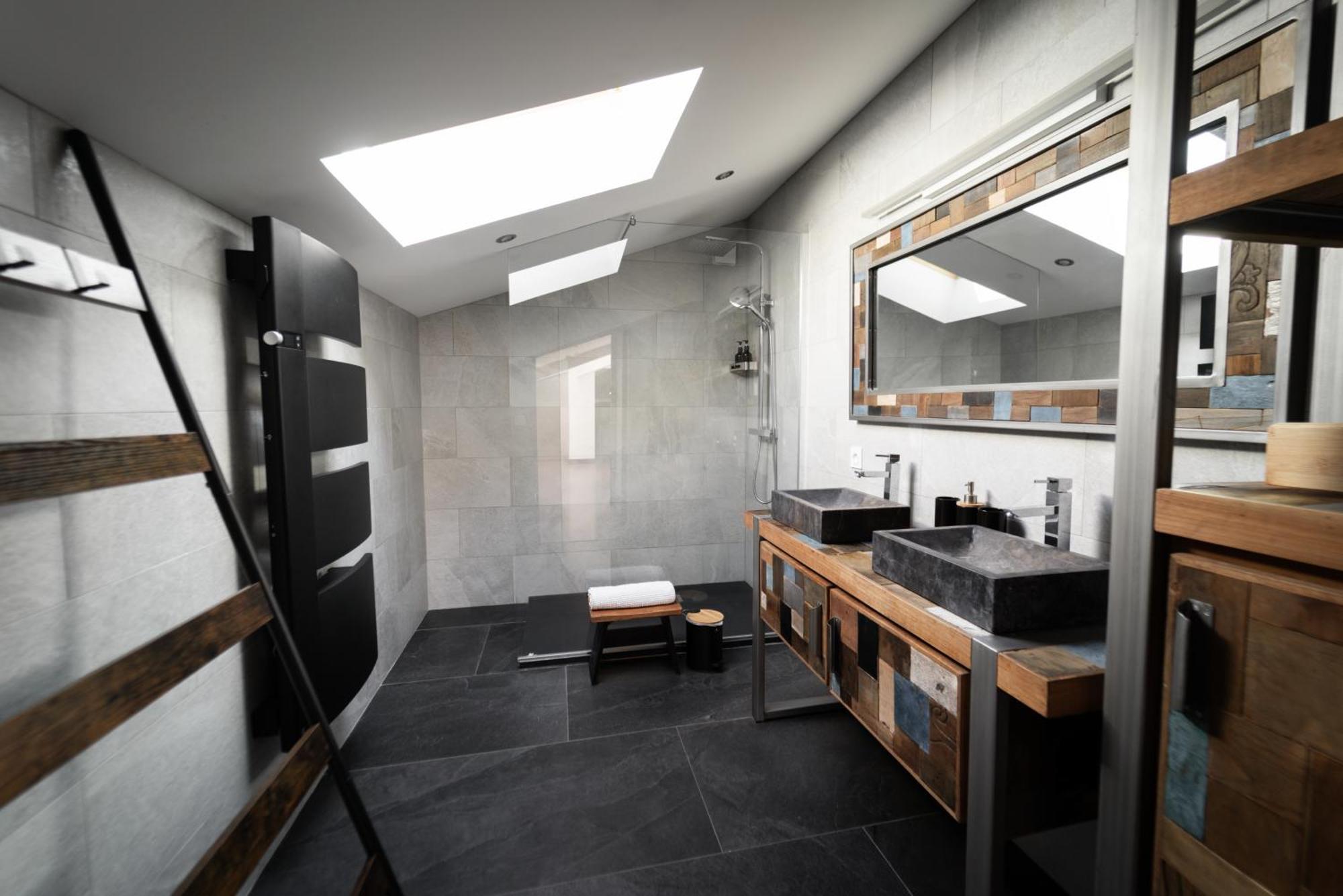 Loft 150 M2 Jacuzzi, Sauna Et Massage Blagnac Buitenkant foto