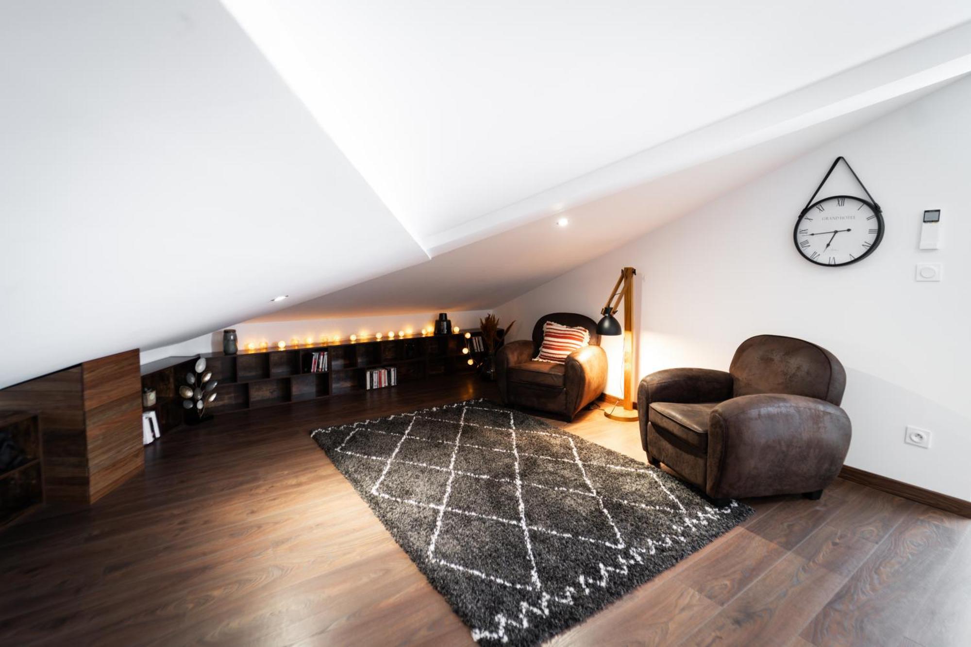 Loft 150 M2 Jacuzzi, Sauna Et Massage Blagnac Buitenkant foto