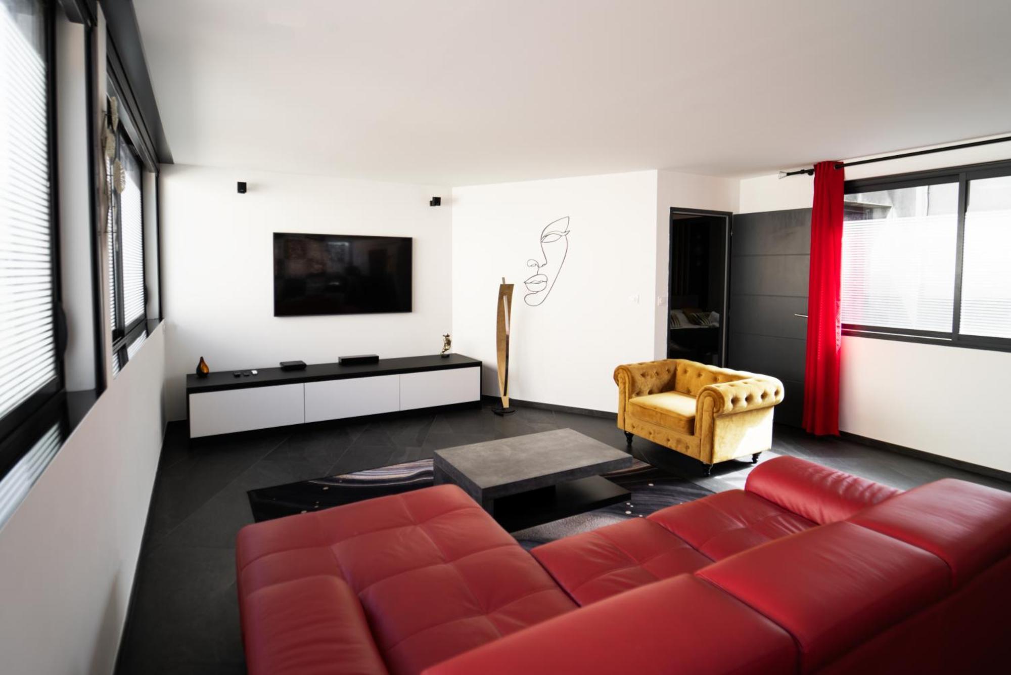 Loft 150 M2 Jacuzzi, Sauna Et Massage Blagnac Buitenkant foto